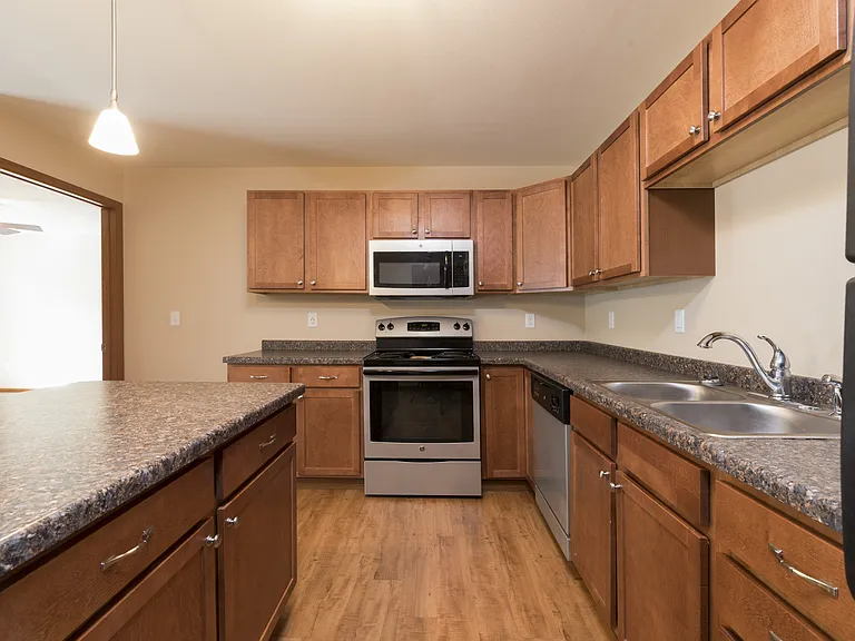Stonefield — Photo 8