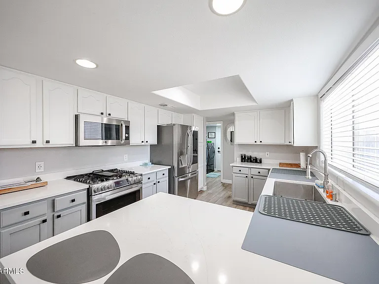 3902 E Rosemonte Dr — Photo 15