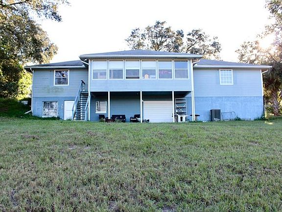 3rd image of 125 S Lake Starr Blvd