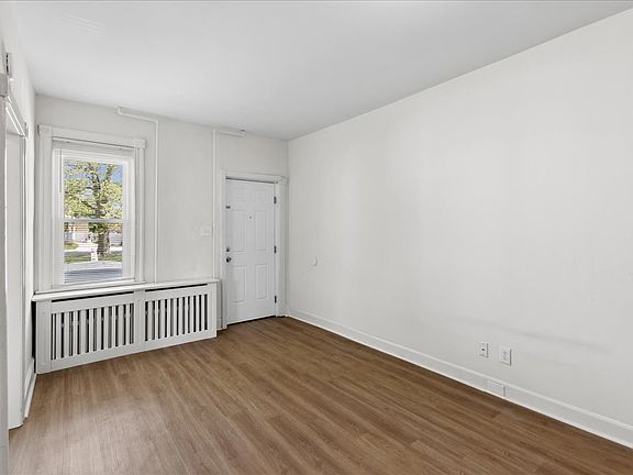 5th image of 417 N Delaware St #6