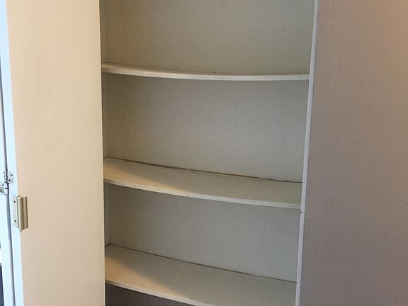 4th image of 7755 Sebring Dr