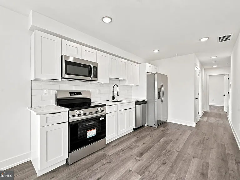 1514 S 22nd St #2 — Photo 27