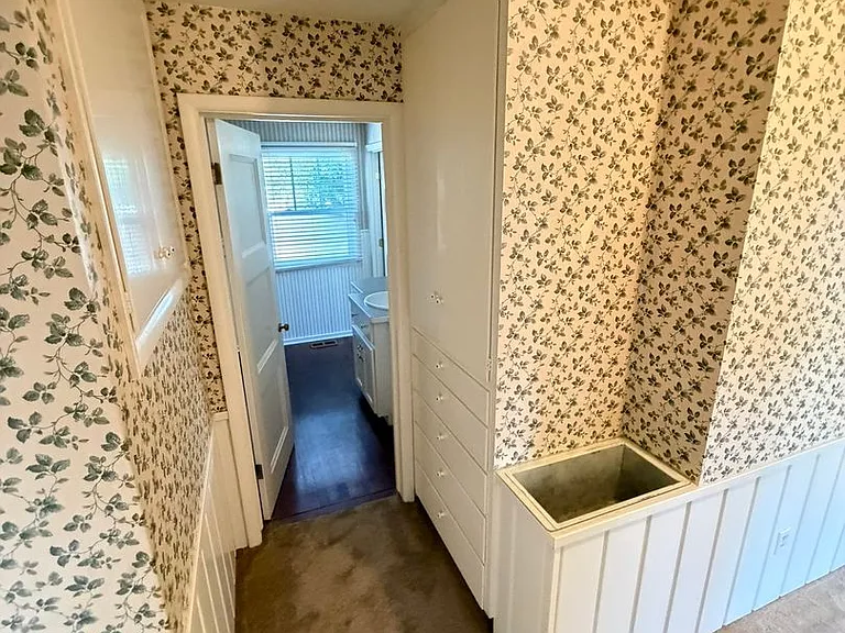550 Carlson Dr — Photo 28