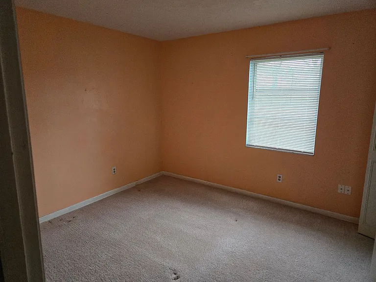 1502 Norbert Ter — Photo 8