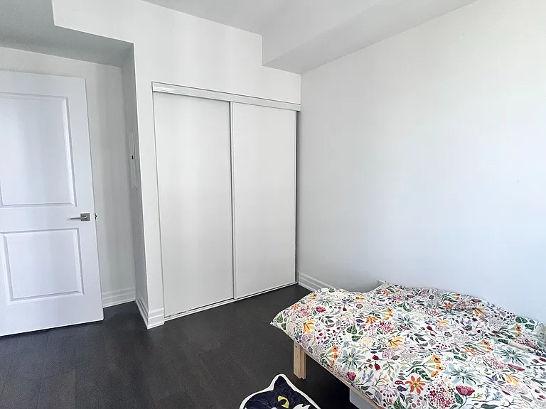 30 Elm Dr W #2109 — Photo 4