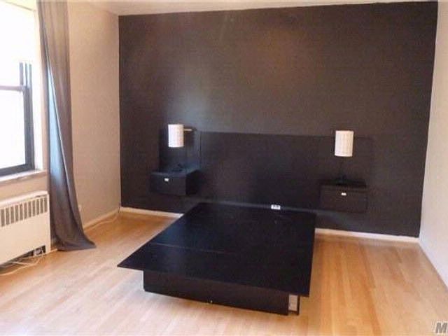 1st image of 6969 Park Dr E #B