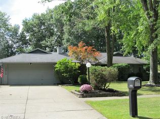 10810 Gate Post Rd, Strongsville, OH 44149