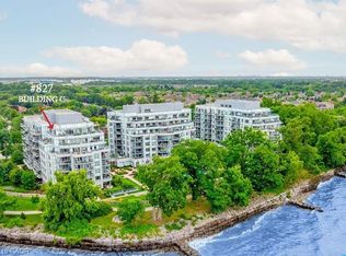 3500 Lakeshore Rd W #827, Oakville, ON