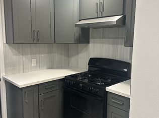 11500 Glenoaks Blvd, Pacoima, CA 91331