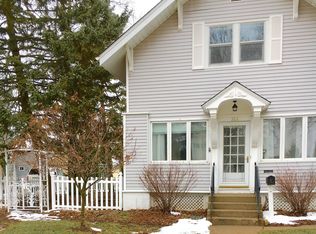 322 N Broad St, Elkhorn, WI 53121