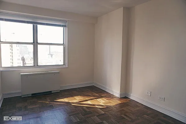 Rented by Citi Habitats | media 14