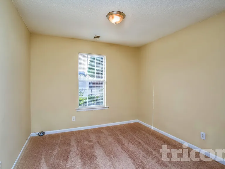 653 Windy Way — Photo 13