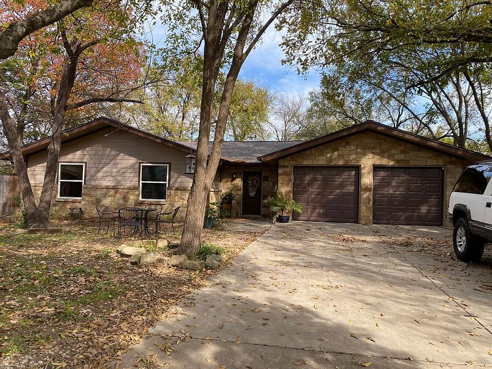 1st image of 108 Belaire Cir