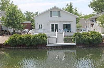 1st image of 243 Fossil Cove Ln