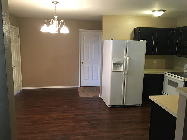 3032 Pinecrest St — Photo 7