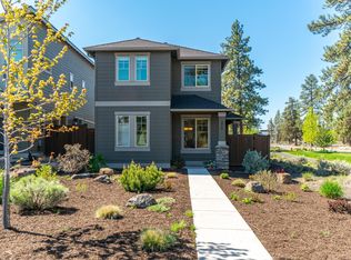 61007 SE Sydney Harbor Dr, Bend, OR 97702