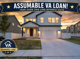 5197 N Folkstone Dr, Eagle Mountain, UT 84005