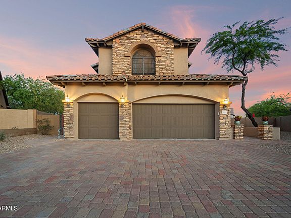 2nd image of 3419 N SONORAN Hills