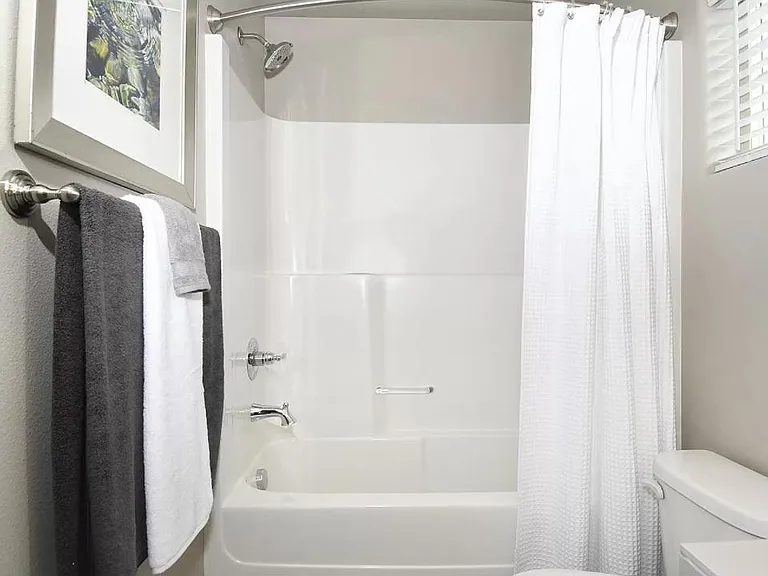 8067 NE Sabo St — Photo 13