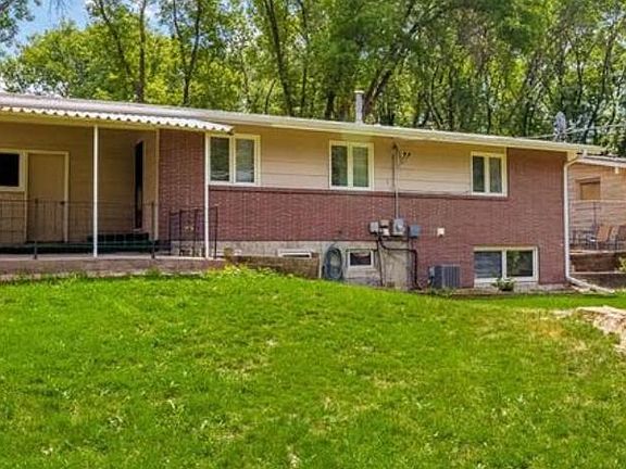 2nd image of 431 Glenhaven Dr