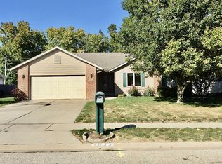 1933 Montana Dr, Springfield, IL 62704