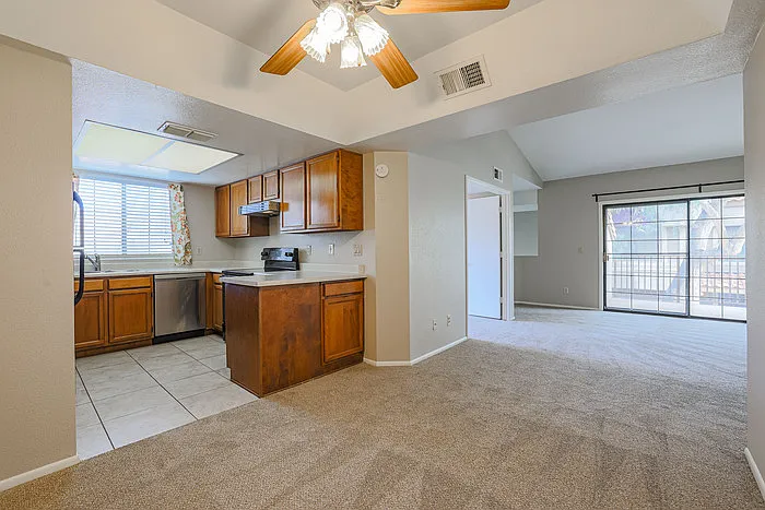 1905 E University Dr #215 — Photo 10