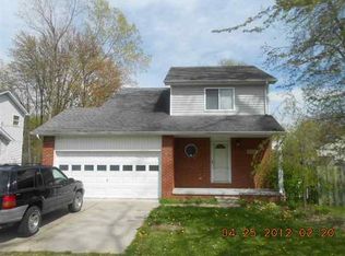 9331 Maple Rd, Algonac, MI 48001