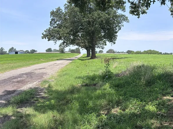 5 County Road 3385 #Fm-900, Saltillo, TX 75478