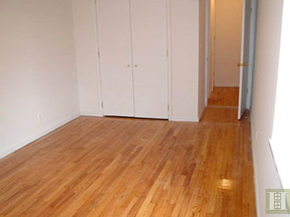 5th image of 310 E 12th St APT 4A