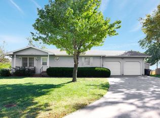 119 Windward Ct, Newton, KS 67114