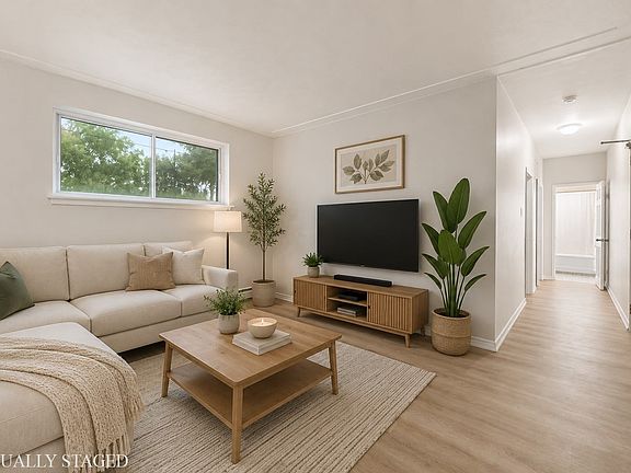 3rd image of 1296 Fennell Ave E #322