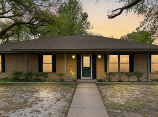 817 Bradley Dr, Athens, TX 75751