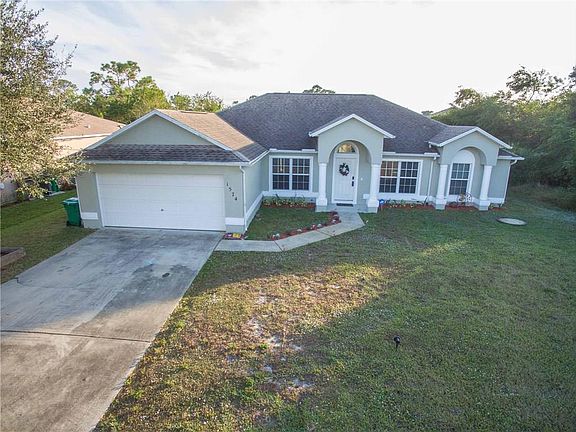 3rd image of 1574 SW Jacksonville Ave