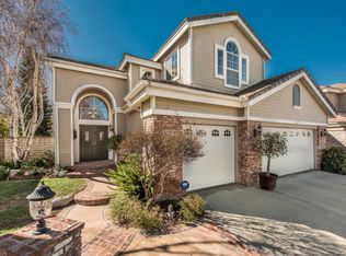 566 Mindenvale Ct, Simi Valley, CA 93065