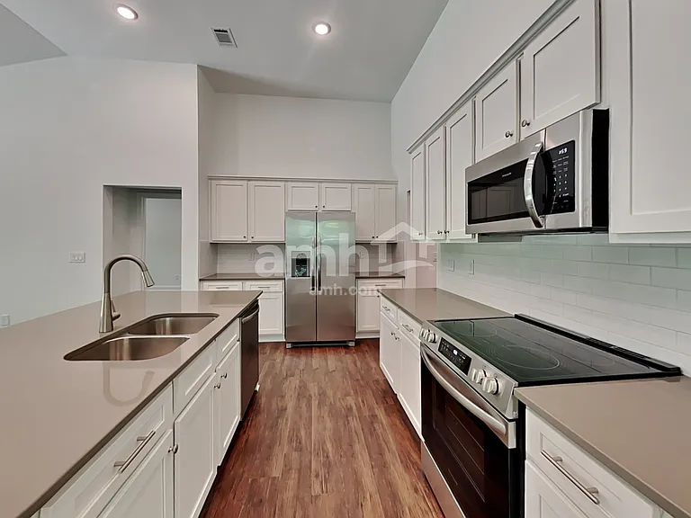 5000 Bill Cheek Rd — Photo 3