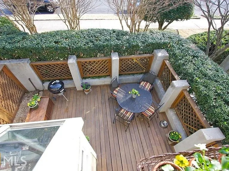 Deck