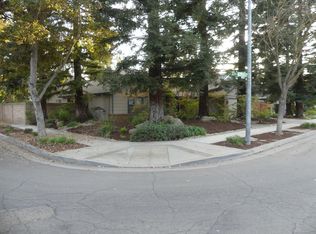 1283 W Paul Ave, Fresno, CA