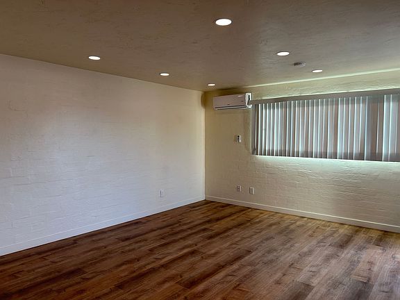 4th image of 2546 E Copper St #Copperstreet2546-a