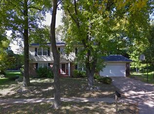 14317 Millchester Cir, Chesterfield, MO 63017