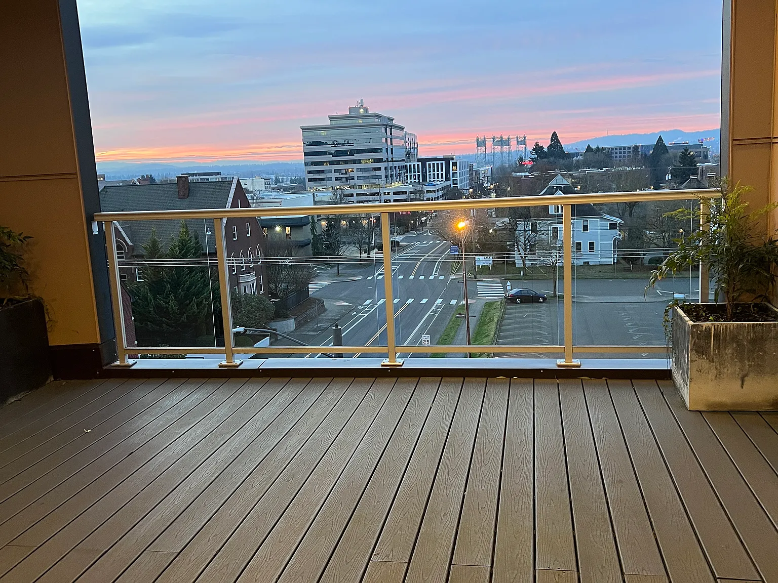 13 West — Photo 1