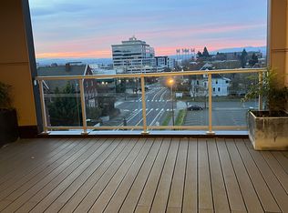 13 West, Vancouver, WA 98660