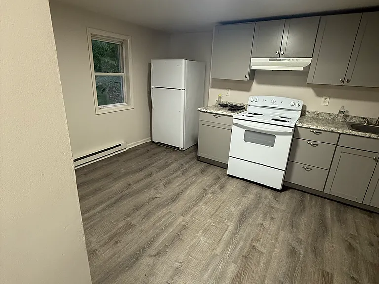 93 Delafield St #2 — Photo 4