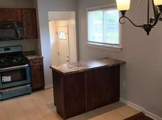 17203 Wayne Dr, Cleveland, OH 44128