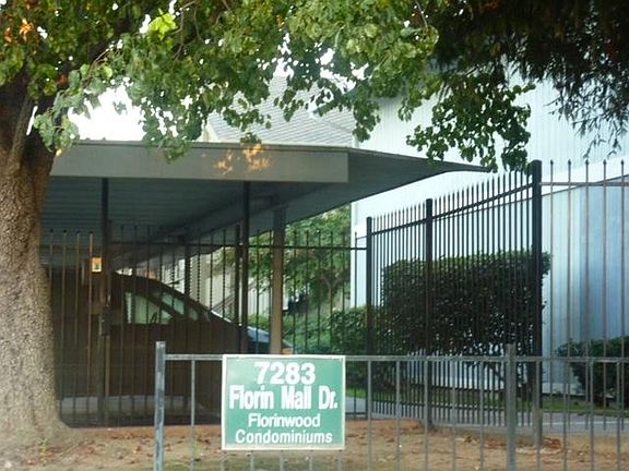 2nd image of 7283 Florin Mall Dr APT 10