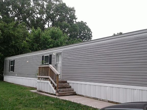 2nd image of 4808 S Elwood Ave #606