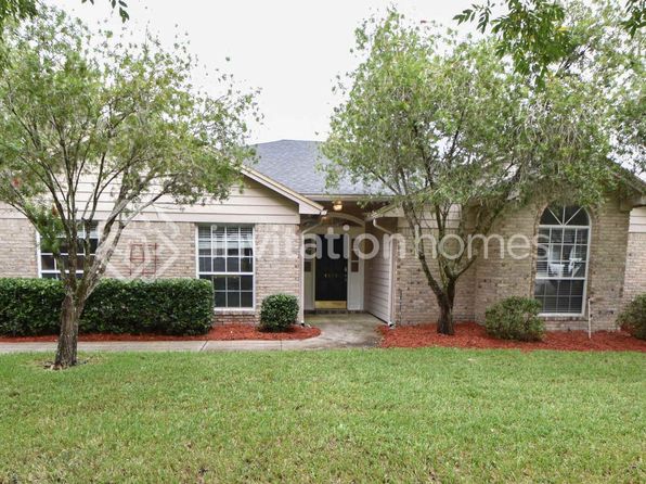 4801 Secret Harbor Dr
