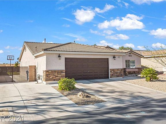 4th image of 8017 Canyons Park Ave