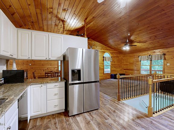5th image of 2615 Morton Ridge Rd