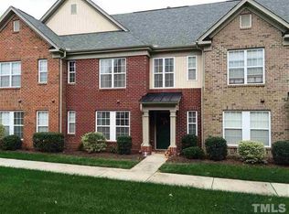 9904 Reanne Ct, Raleigh, NC 27617