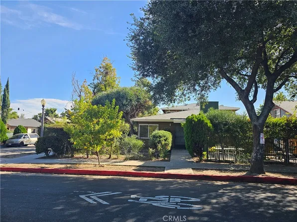 262 E Mountain St, Pasadena, CA 91104